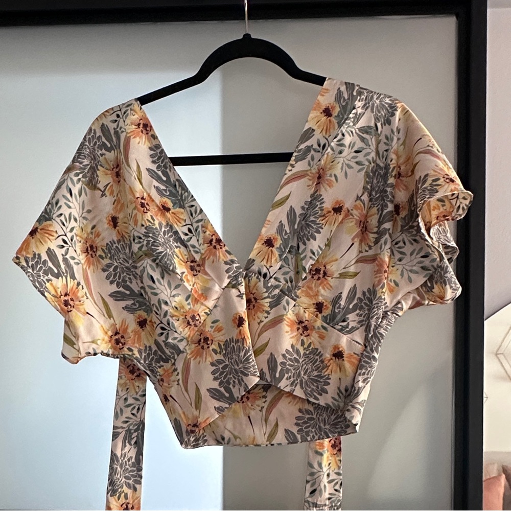 Astr Floral Wrap Blouse - Cream and Gray